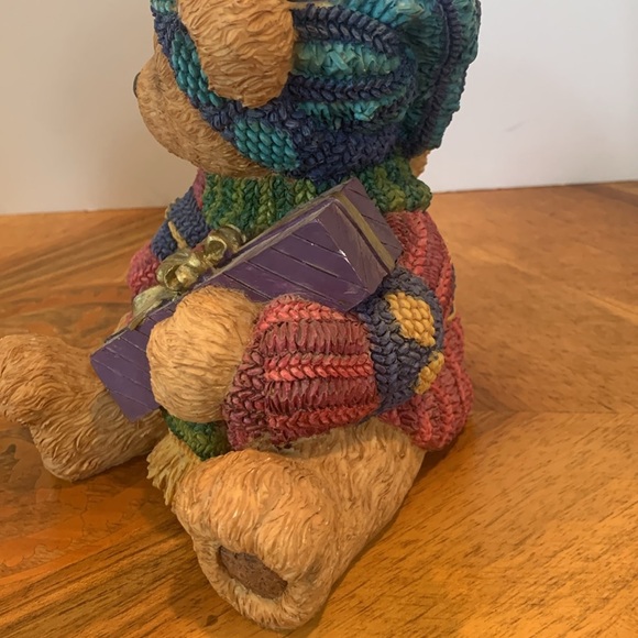 Teddy Bear Figurine with Gift Coin Bank Multicolor Resin - Picture 7 of 10